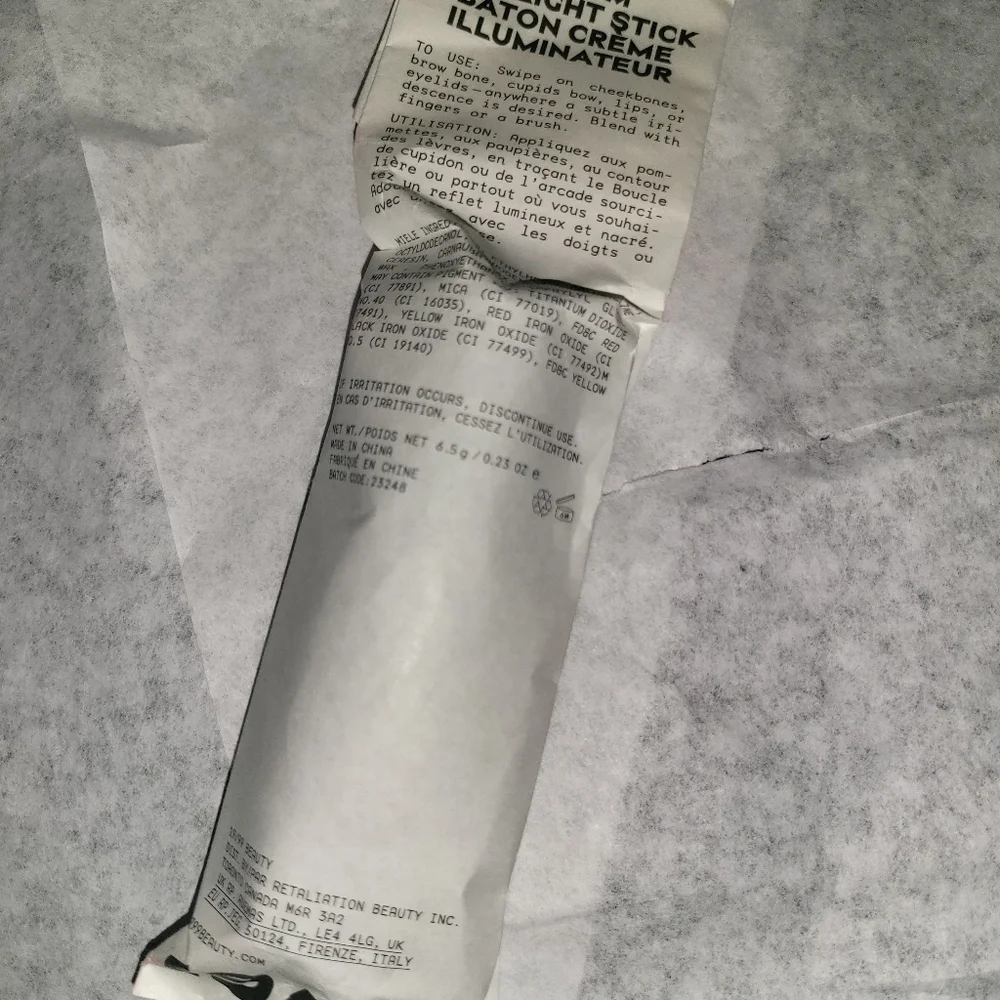 Cream Highlighter Stick in color Miele 0.23 Oz - Picture 5 of 7